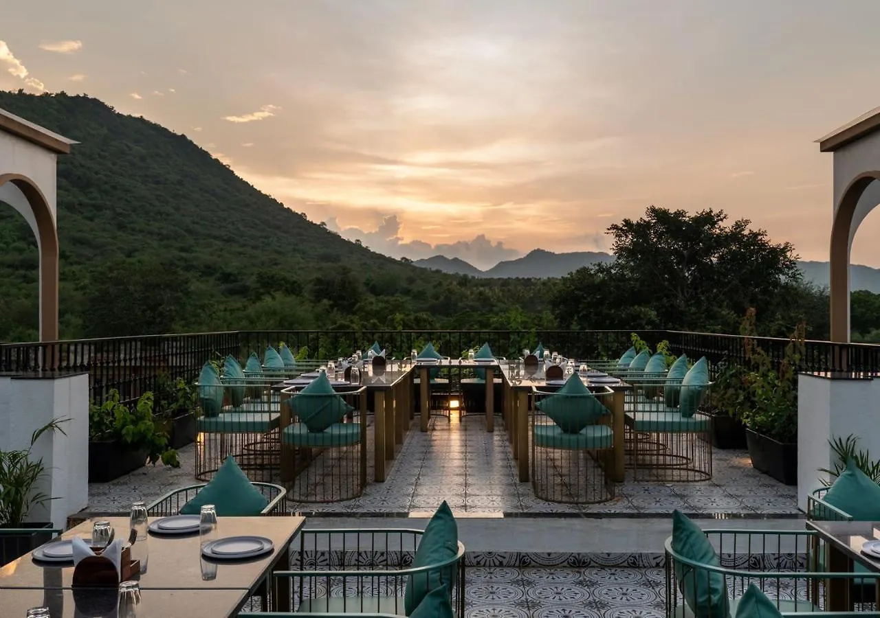 Resort Hotel The Montail Udaipur